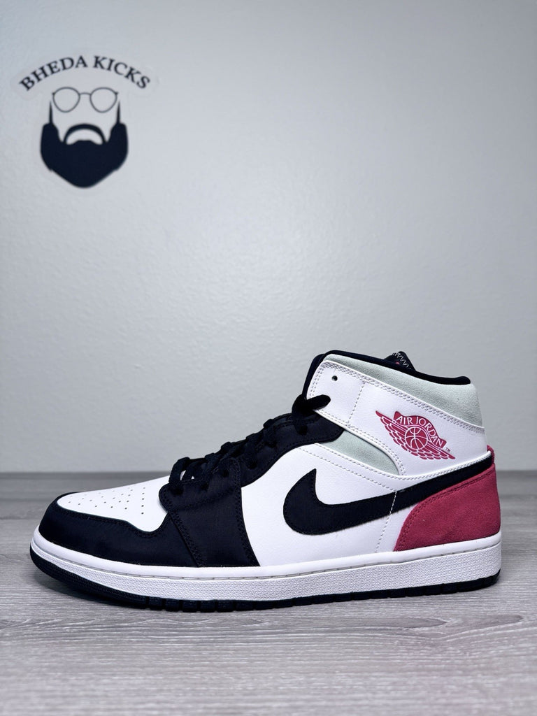 Size 15 - Air Jordan 1 SE Mid Red Black Toe 852542-100 Authentic NEW DS