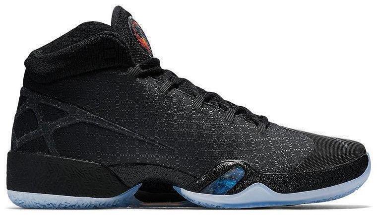 Size 10.5 - Nike Air Jordan XXX 30 Black Cat 811006-010 Preowned Authentic