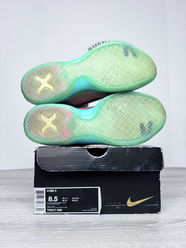 Size 8.5 - Nike Kobe 10 Easter 705317-808 Authentic Preowned CLEAN