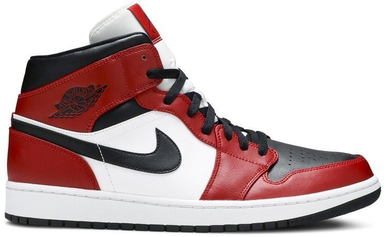 Size 15 - Jordan 1 Mid Chicago Red White Black Men 554724-069 Preowned Authentic