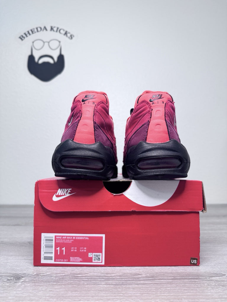 Size 10.5 - Nike Air Max 95 Habanero Red AT2865-600 2019 (Replacement Box)