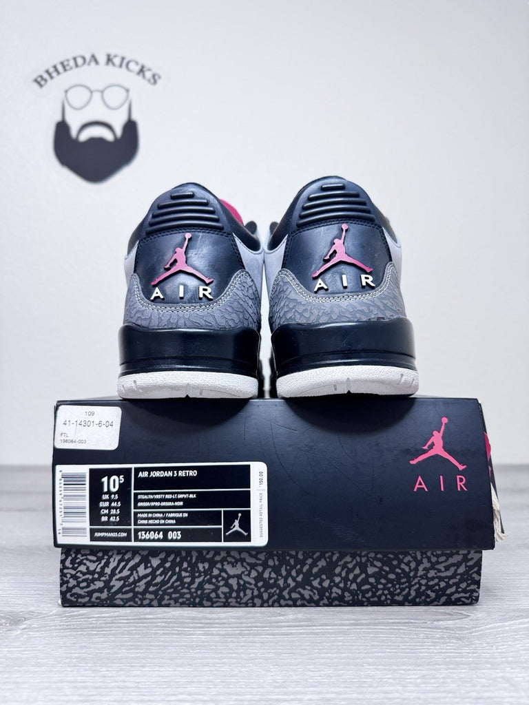 Size 10.5 - Nike Air Jordan 3 Retro Stealth 2011 Preowned 136064-003 Sneakers