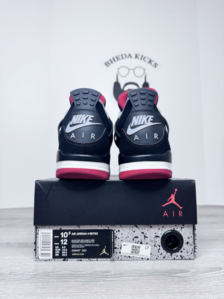 Size 10.5 - Nike Air Jordan 4 Retro OG Bred 2019 308497-060 Preowned Authentic