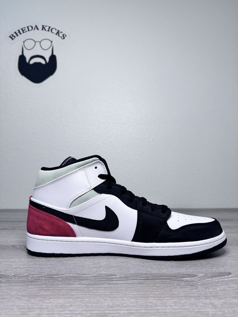 Size 15 - Air Jordan 1 SE Mid Red Black Toe 852542-100 Authentic NEW DS