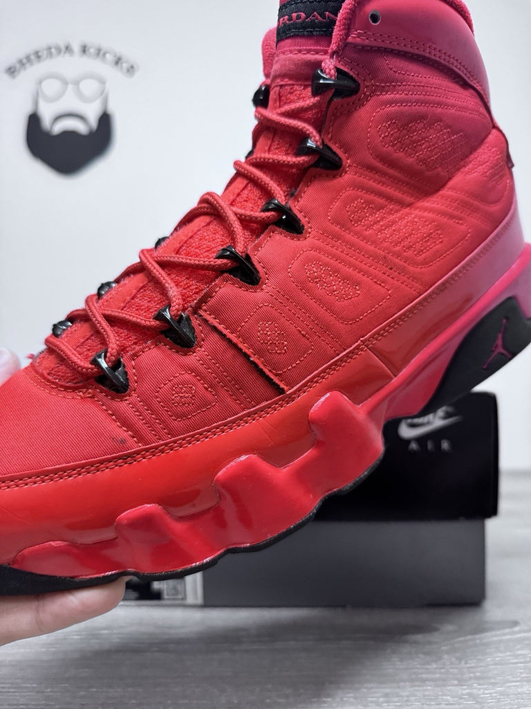 Size 10 - Jordan 9 Retro Chile Red 2022 CT8019-600 Preowned Authentic